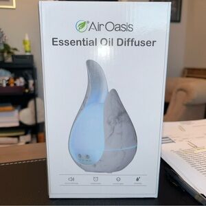Oasis Essential Oil Diffuser - Blue and Gray